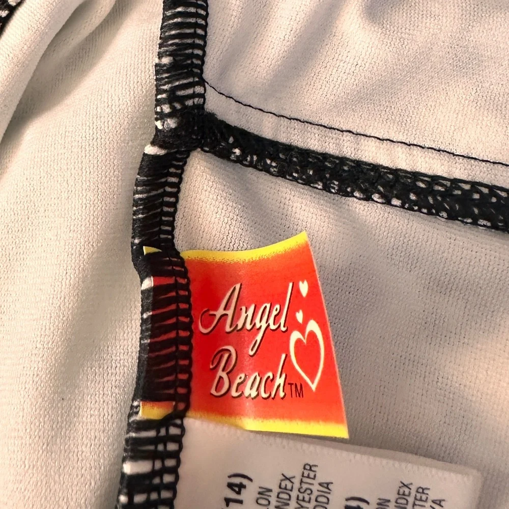 Angel Beach NWT Girls Tankini Top (14)